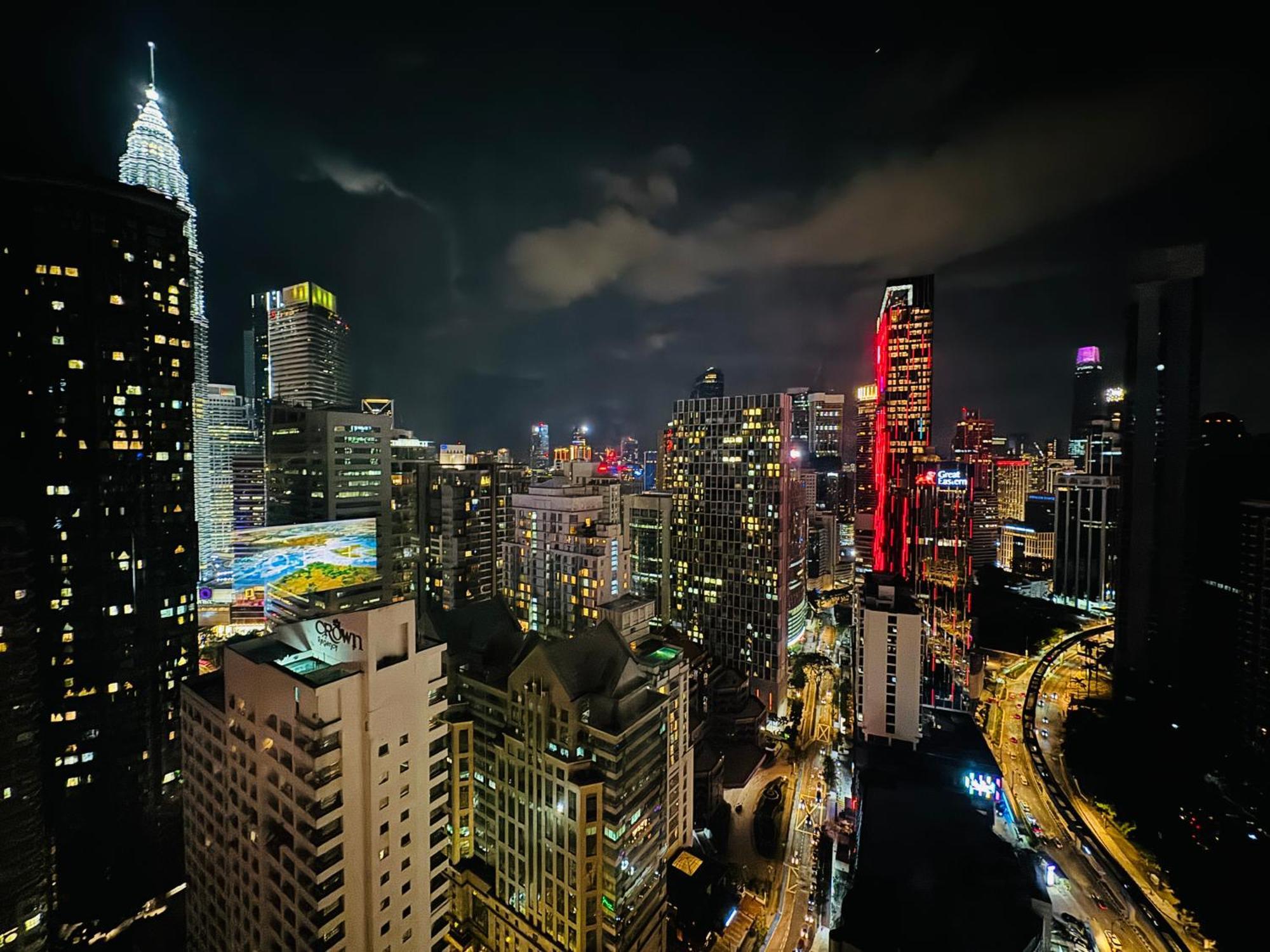 Vortex Suites Klcc 2Bedroom & 3Bedroom Apartment Kuala Lumpur Exterior photo