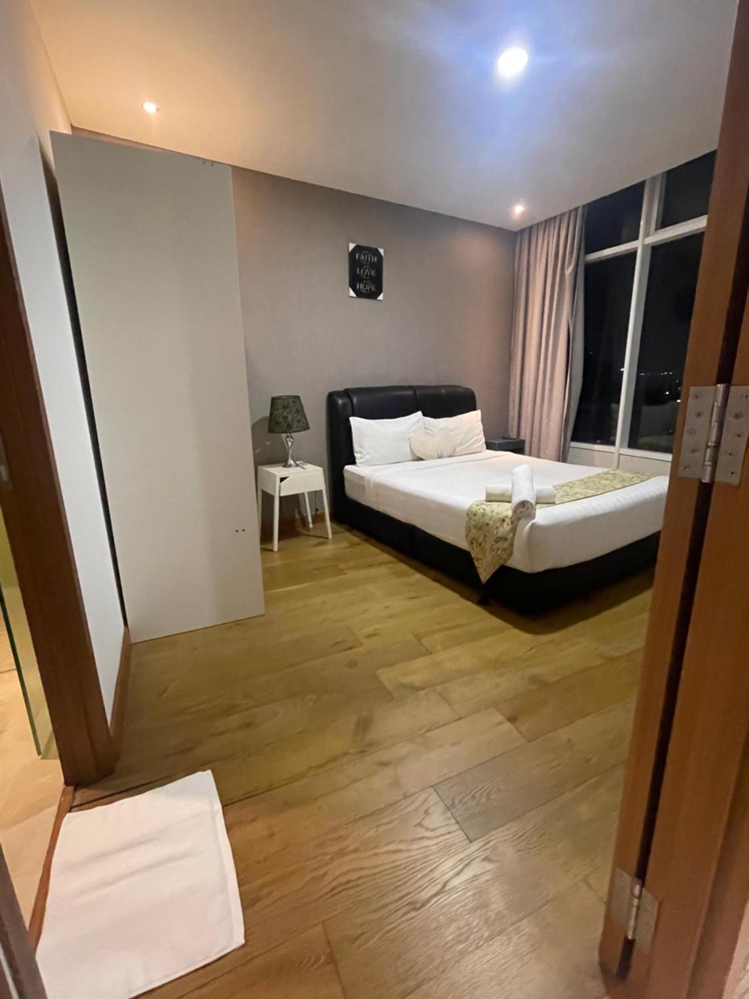 Vortex Suites Klcc 2Bedroom & 3Bedroom Apartment Kuala Lumpur Exterior photo